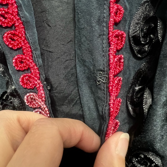 Ann Trinity Woman’s 100% Silk Evening Jacket Blazer Embellished Size Small - Picture 8 of 11